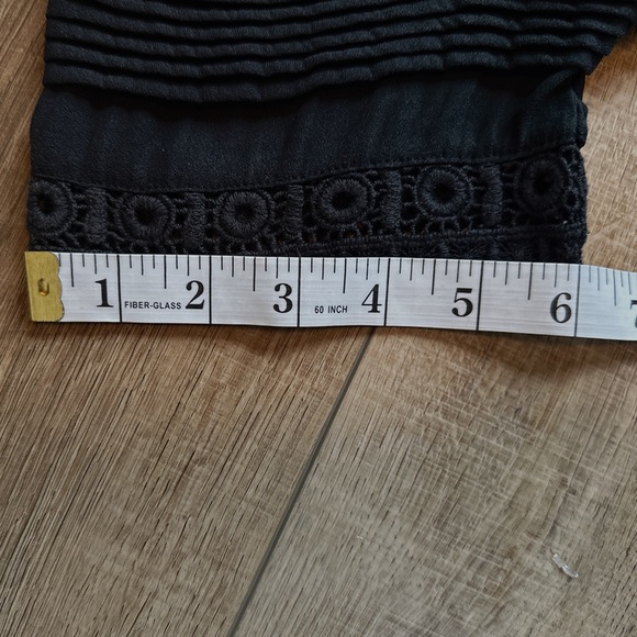 Maeve Anthropologie Black Boho Babydoll Short Sleeve Blouse Size Large Top - Picture 11 of 12